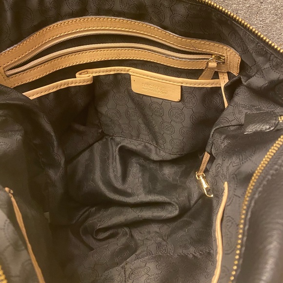 Michael Kors Soft Leather Tote Shoulder Bag Carryall - Picture 4 of 9